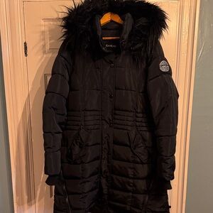 Bebe Black Puffer Jacket with Faux Fur Trim